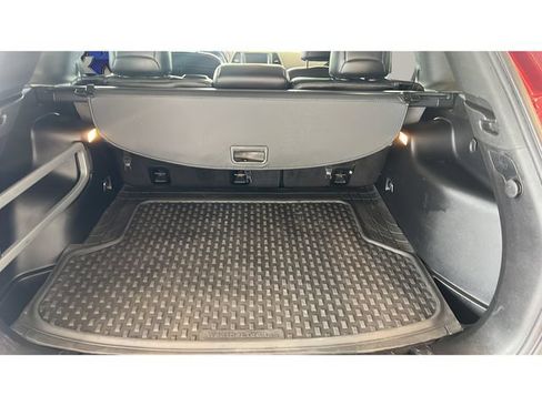 Used 2016 Jeep Cherokee Limited w/ Trailer Tow Group AWD/4WD image 18