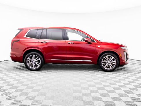 Certified 2025 Cadillac XT6 Premium Luxury w/ Platinum Package AWD/4WD image 7