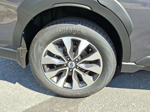 New 2025 Subaru Outback Limited image 7