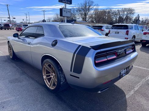 Used 2018 Dodge Challenger R/T Scat Pack w/ Leather Interior Group image 5