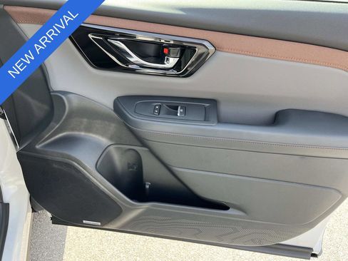 Used 2026 Subaru Forester Sport w/ Sport Package image 25