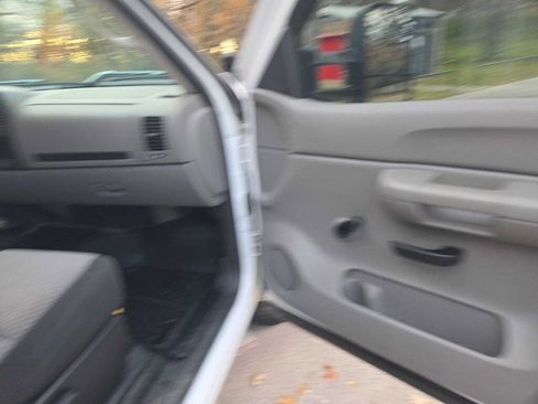 Used 2007 GMC Sierra 1500 W/T image 22