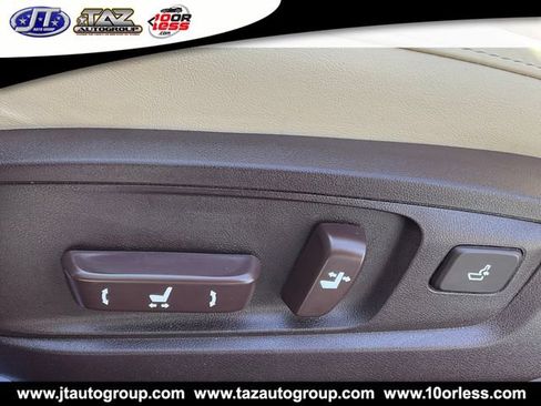 Used 2017 Lexus ES 350 w/ Luxury Package FWD image 12