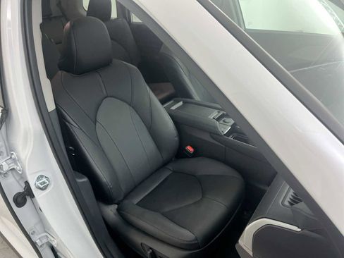Used 2024 Toyota Grand Highlander AWD image 32
