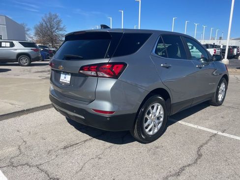 Certified 2024 Chevrolet Equinox LT image 3