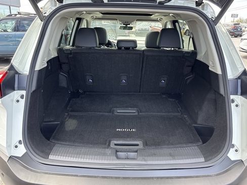 Certified 2023 Nissan Rogue SL w/ SL Premium Package image 6