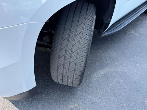 Used 2017 Chevrolet Tahoe LT image 43