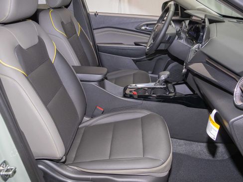 New 2026 Chevrolet Trax ACTIV w/ Driver Confidence Package FWD image 10