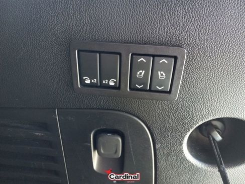 Used 2019 Chevrolet Tahoe Premier w/ Premier Plus Edition image 12