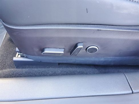 Used 2023 Tesla Model 3 Standard Range image 22