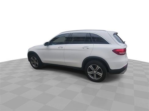 Used 2017 Mercedes-Benz GLC 300 image 6