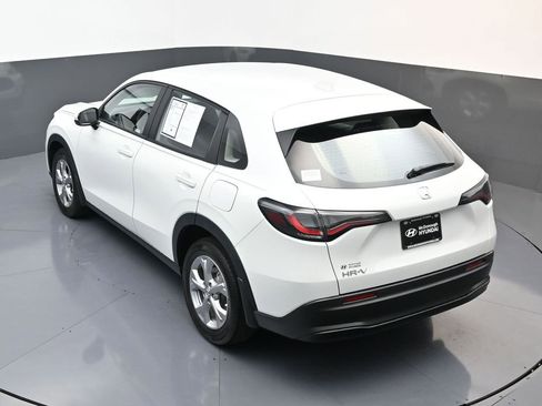 Used 2024 Honda HR-V LX image 17
