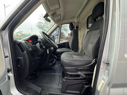 Used 2015 RAM ProMaster 2500 w/ Cargo Convenience Group image 35