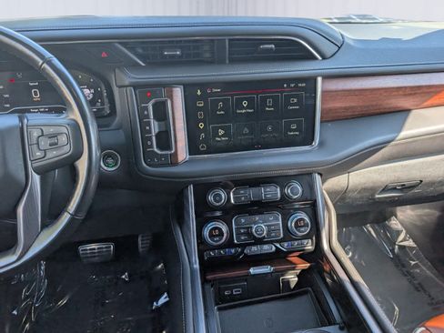 Certified 2023 GMC Yukon Denali Ultimate AWD/4WD image 23