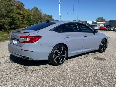 Used 2022 Honda Accord Sport image 9
