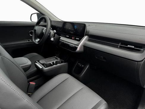 New 2025 Hyundai Ioniq 5 SEL image 15