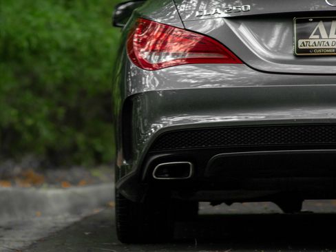 Used 2014 Mercedes-Benz CLA 250 4dr Sdn CLA 250 4MATIC w/ Edition 1 Package image 37