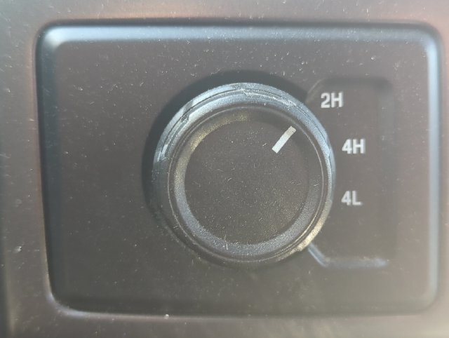 Used 2018 Ford F150 XLT w/ Equipment Group 302A Luxury AWD/4WD image 28