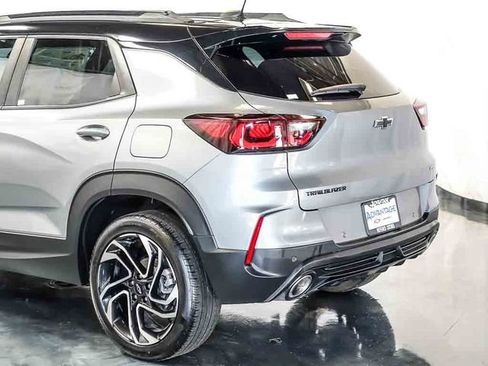 Certified 2025 Chevrolet TrailBlazer RS w/ Driver Confidence Package FWD image 10