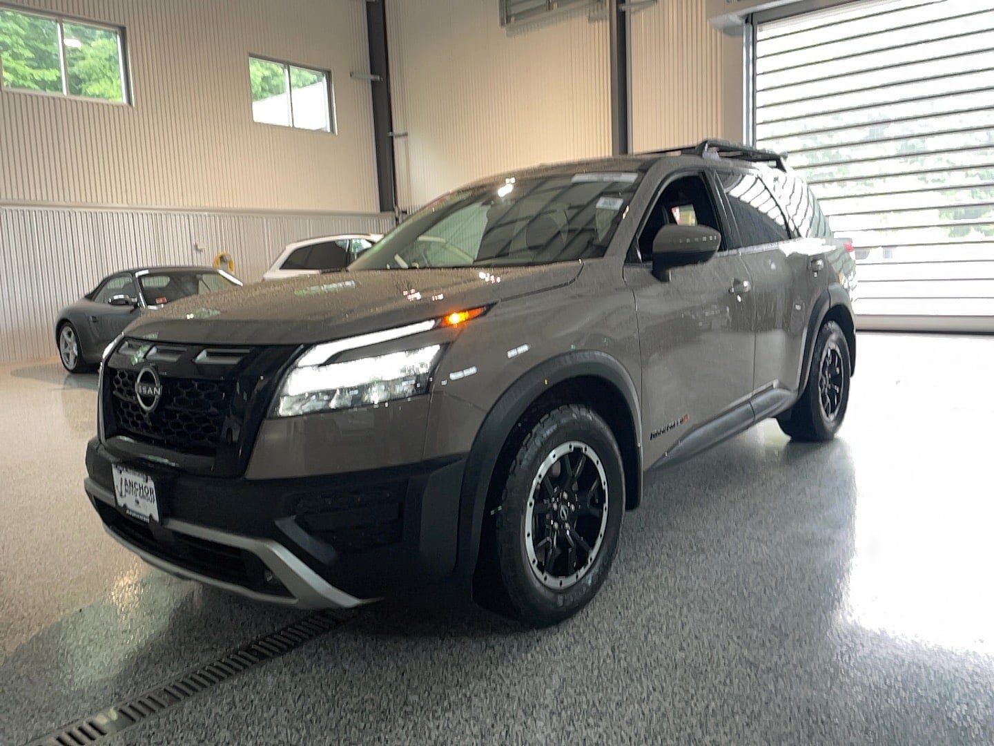 Used 2025 Nissan Pathfinder Rock Creek AWD/4WD image 3