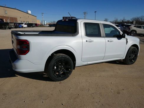 New 2026 Ford Maverick Lobo image 4