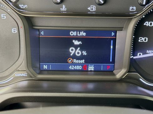 Used 2021 GMC Sierra 1500 Elevation image 12