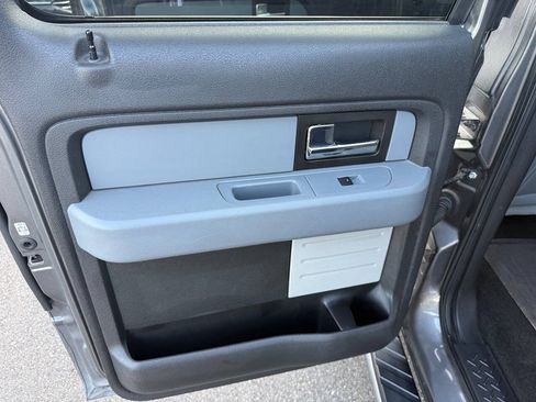 Used 2014 Ford F150 XLT w/ Equipment Group 302A Luxury AWD/4WD image 15