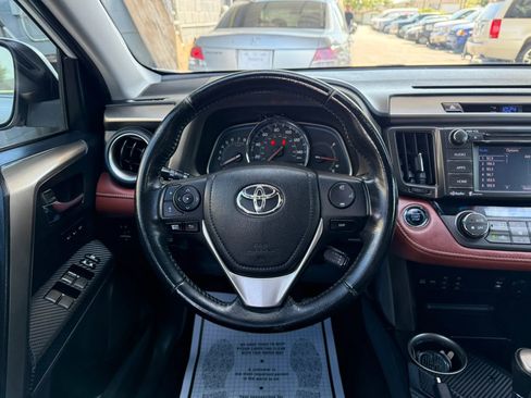 Used 2015 Toyota RAV4 Limited w/ Technology Package FWD image 11