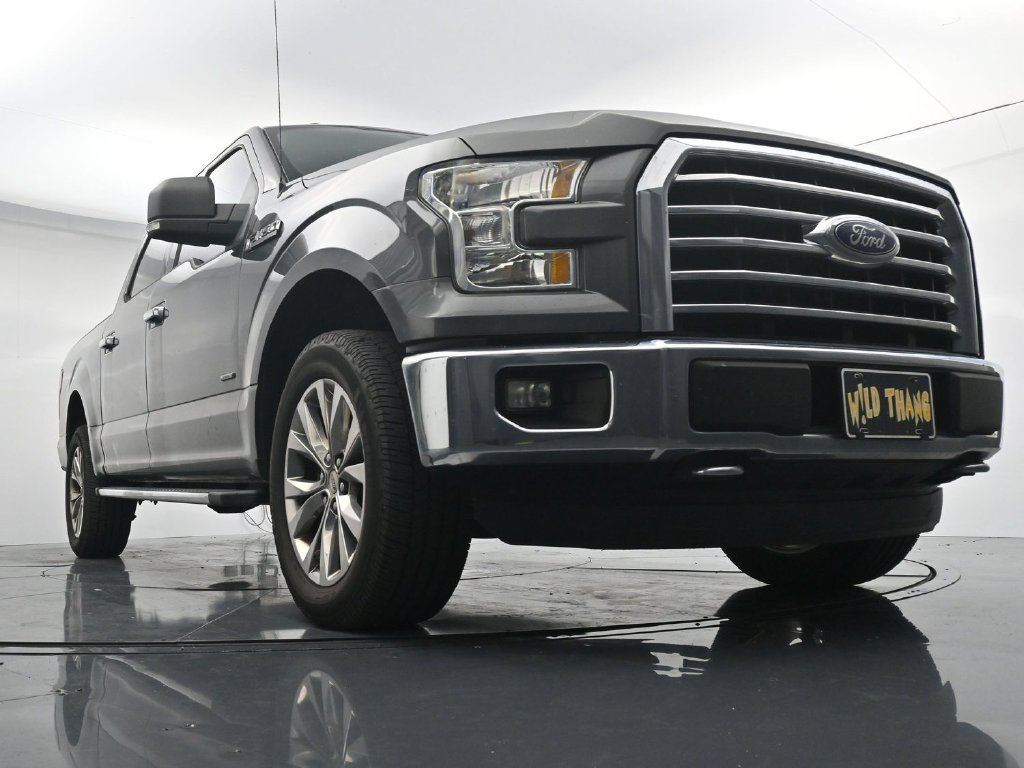 Used 2015 Ford F150 XLT w/ Equipment Group 302A Luxury AWD/4WD image 18