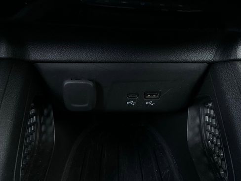 Used 2025 Chevrolet TrailBlazer LT image 23