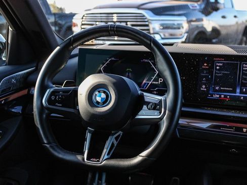 Used 2024 BMW i5 eDrive40i w/ M Sport Package RWD image 16