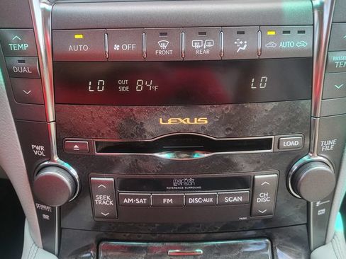 Used 2009 Lexus LS 460 AWD image 35