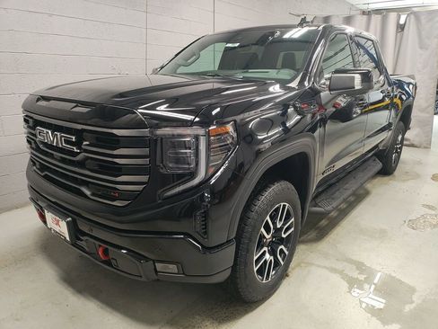 New 2026 GMC Sierra 1500 AT4 w/ AT4 Premium Package AWD/4WD image 16