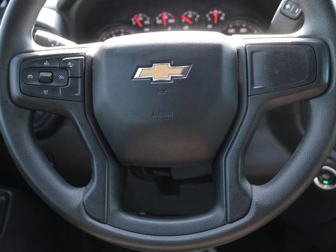 Used 2023 Chevrolet Silverado 1500 Custom AWD/4WD image 18