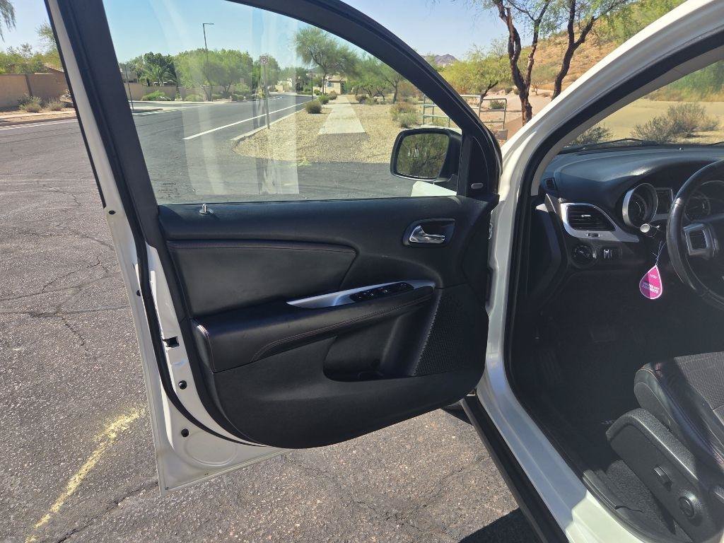 Used 2015 Dodge Journey R/T FWD image 8