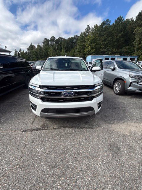 Used 2023 Ford Expedition Limited RWD image 17