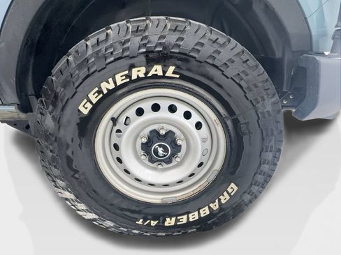 Used 2022 Ford Bronco 4-Door AWD/4WD image 11