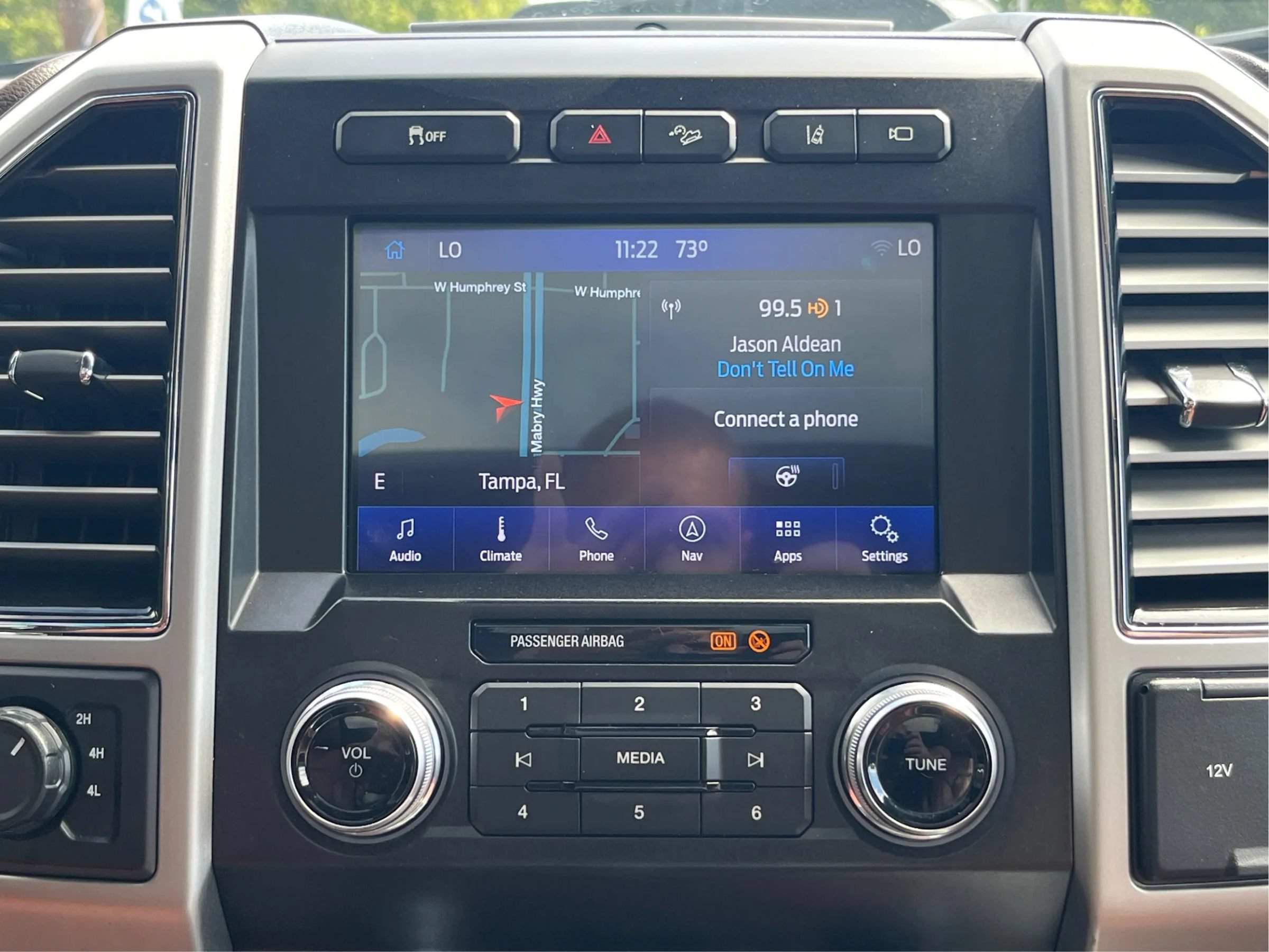 Used 2021 Ford F350 King Ranch w/ King Ranch Ultimate Package AWD/4WD image 14