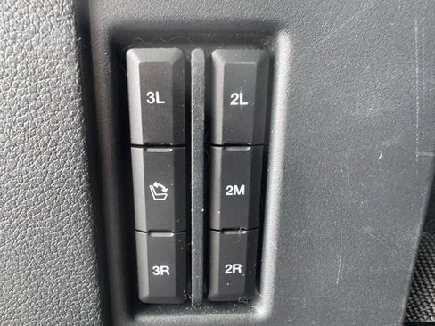 Used 2021 Ford Expedition Max XLT AWD/4WD image 21