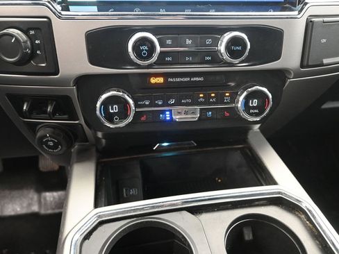 Certified 2022 Ford F250 Lariat w/ Tremor Off-Road Package image 9