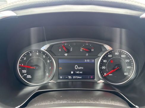 Used 2025 Chevrolet Blazer LT AWD/4WD image 13
