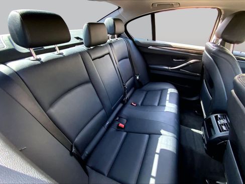 Used 2015 BMW 528i Sedan RWD image 18
