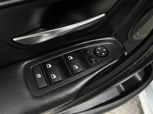 Used 2015 BMW M3 image 17