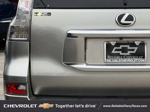 Used 2021 Lexus GX 460 Premium w/ Premium Package AWD/4WD image 9