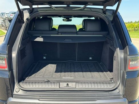 Used 2019 Land Rover Range Rover Sport HSE AWD/4WD image 36