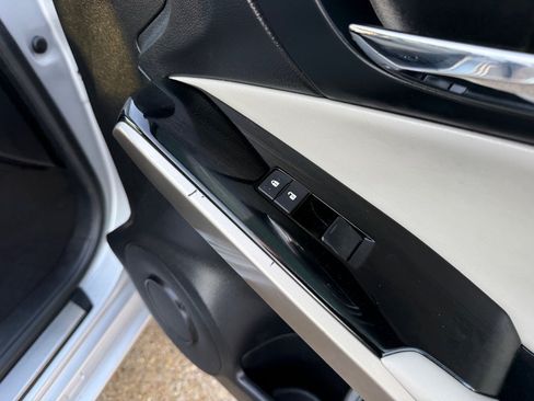 Used 2015 Lexus IS 250 AWD w/ Navigation System Package image 26