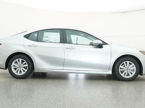 New 2026 Toyota Camry LE image 27