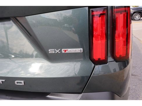 Used 2021 Kia Sorento SX Prestige image 46