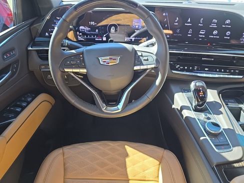 Used 2024 Cadillac Escalade Sport w/ LPO, ONYX Package image 13