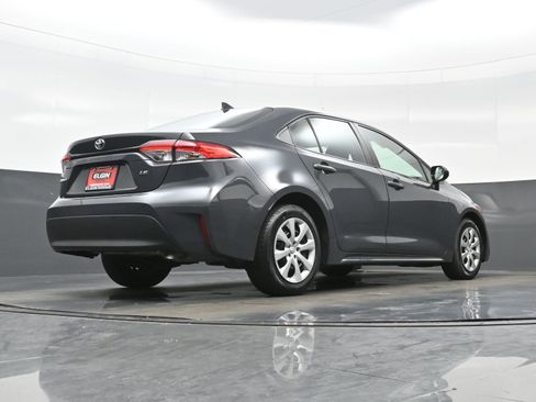 Used 2024 Toyota Corolla LE FWD image 30